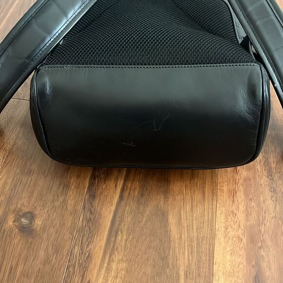 GUCCI Signature Pocket Backpack Guccissima Leather - Picture 4 of 9